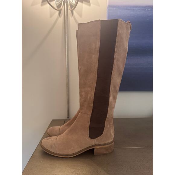 BCBGeneration Women's Judie Sz 6 Tan Camel Suede Brown Chelsea Pull On Boho - Picture 11 of 13